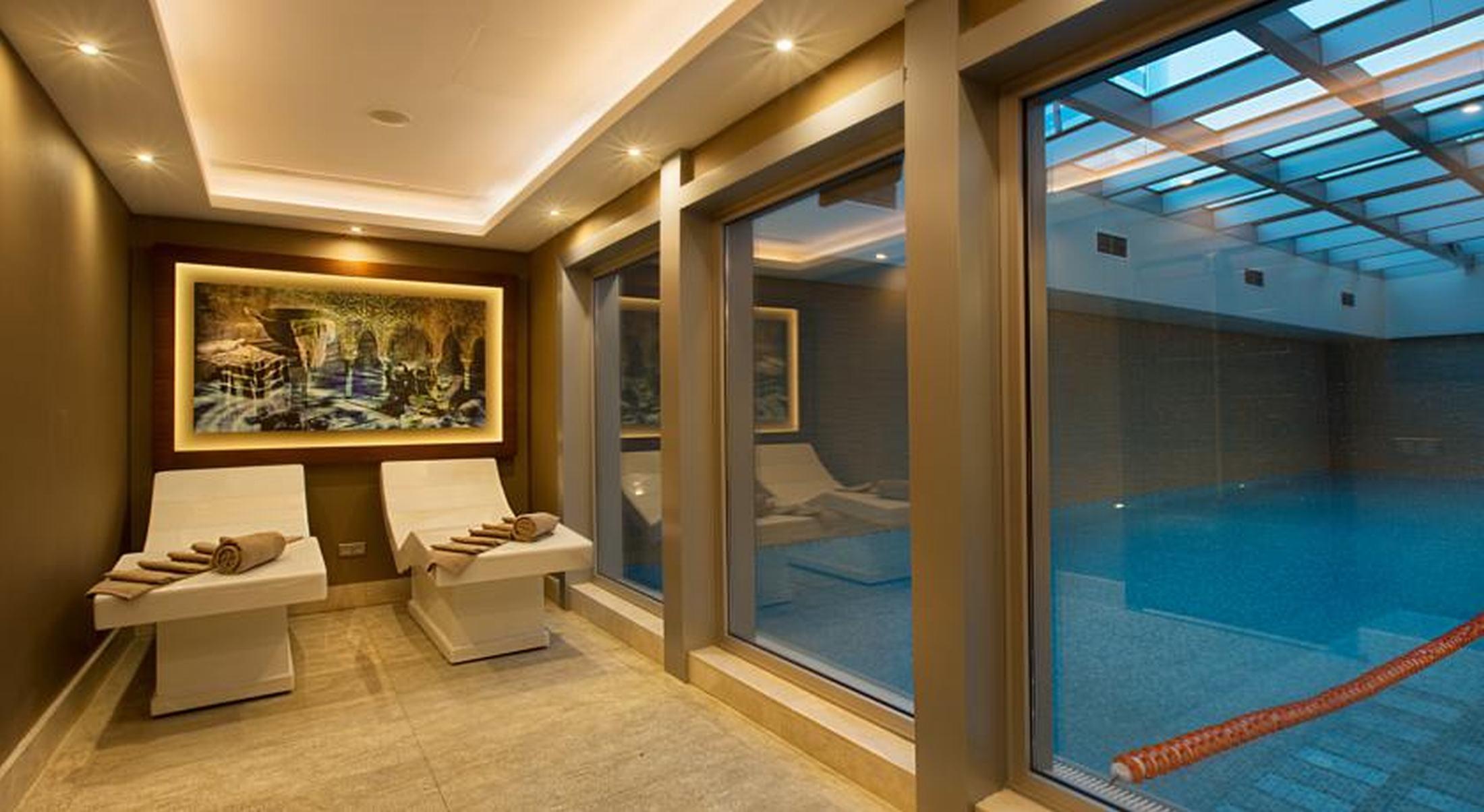 Dedeman Bostancı Hotel&convention Center 5*