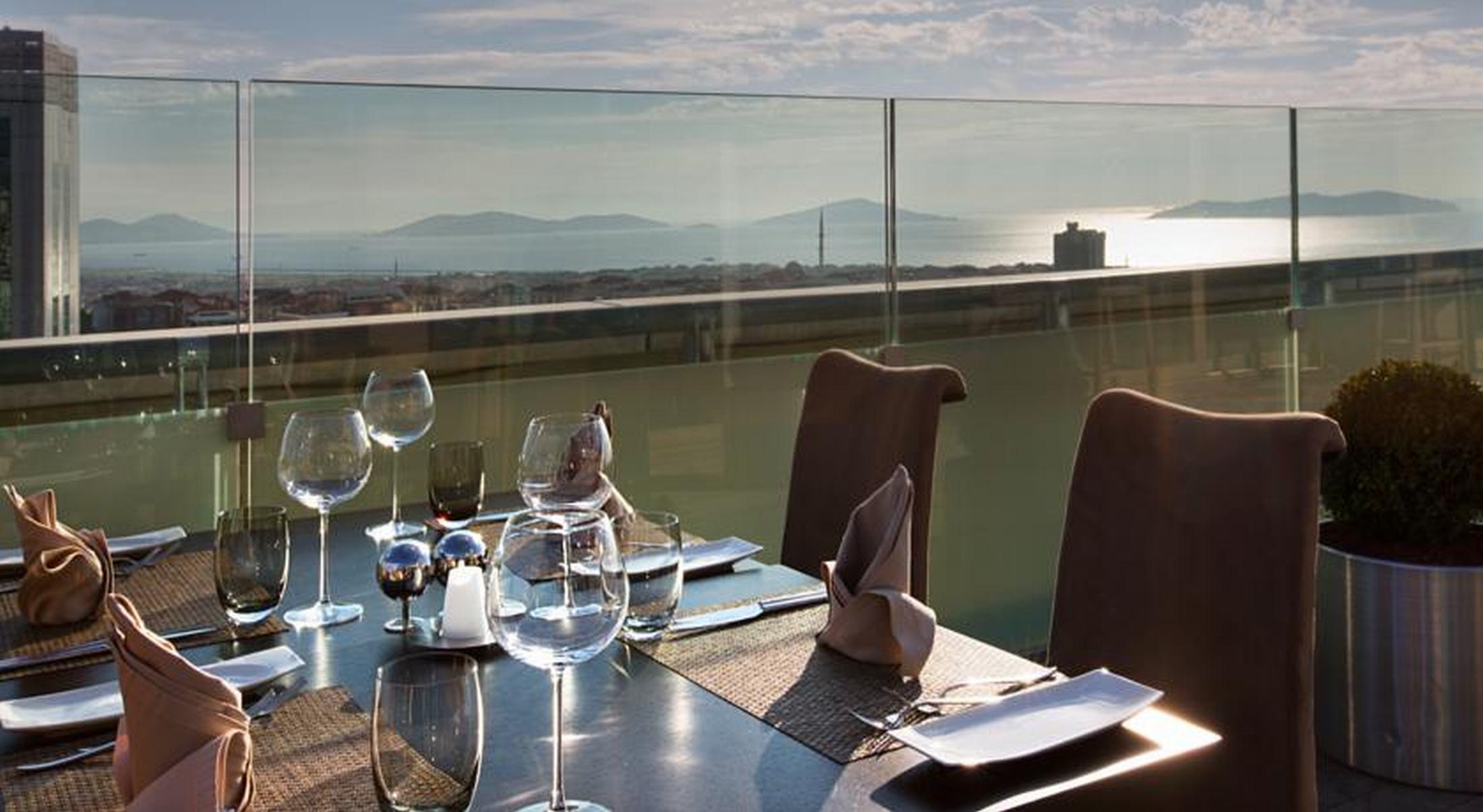 Dedeman Bostancı Hotel&convention Center İstanbul