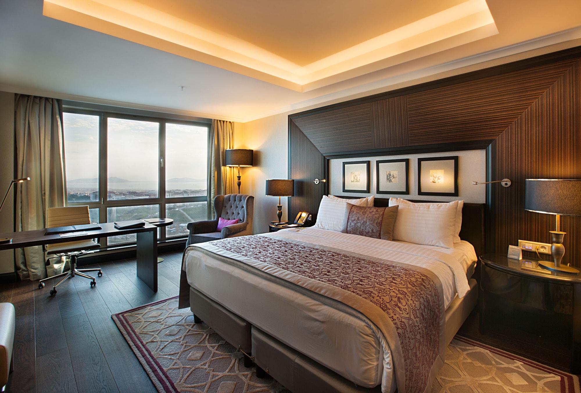 Dedeman Bostancı Hotel&convention Center 5*